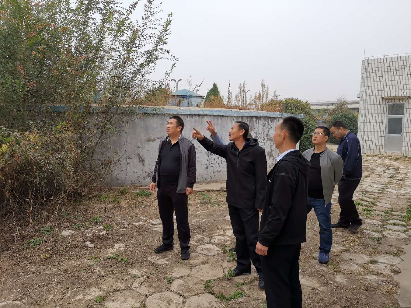 公司總經理王建人在供水、污水生產一線開展風險隱患排查 (1).jpg 公司總經理王建人在供水、污水生產一線開展風險隱患排查 (1).jpg